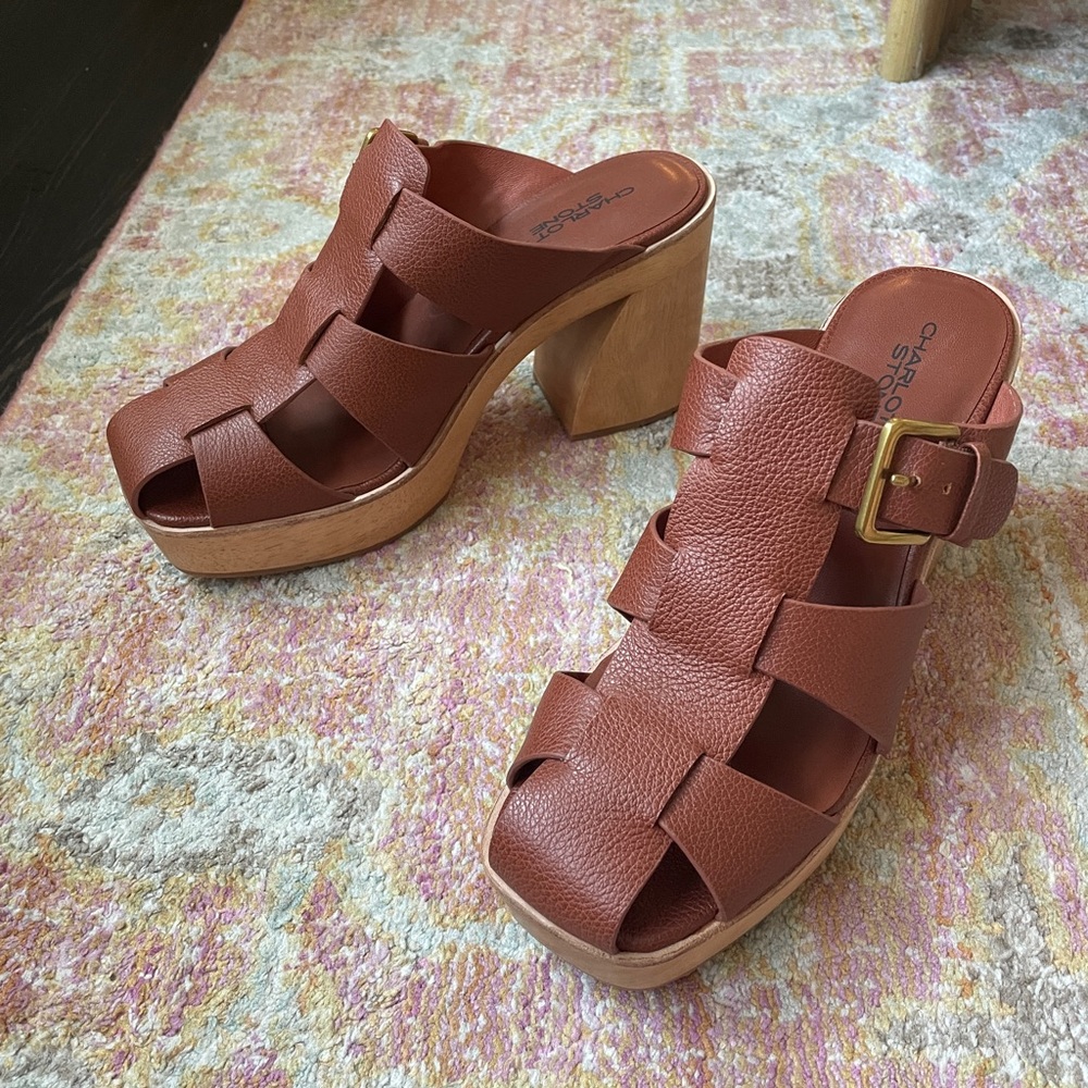 NEW Charlotte Stone Porto Fisherman Mule Heels SZ 9
